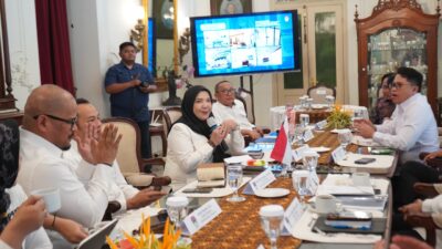 Wali Kota Eva Dwiana Hadiri Rapat Dewan Pengurus APEKSI di Solo